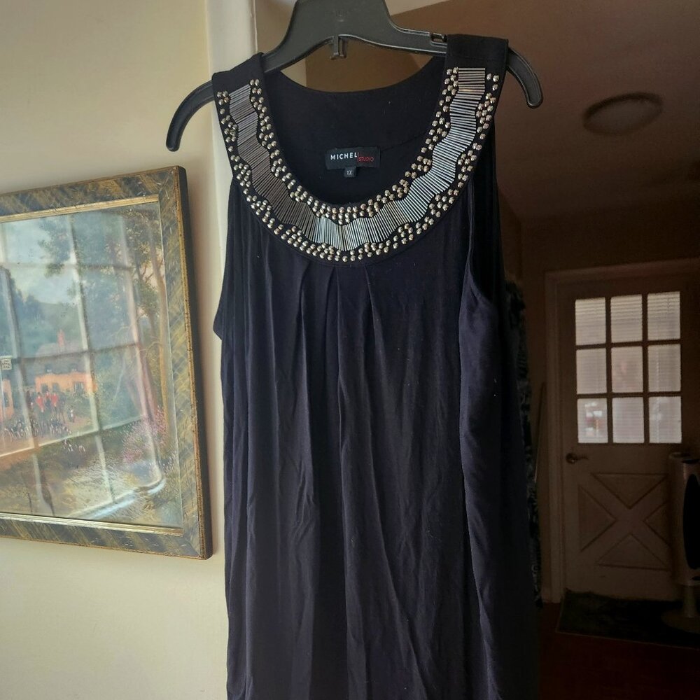 H24  Beautiful bling top w/metal collar Sz 1X